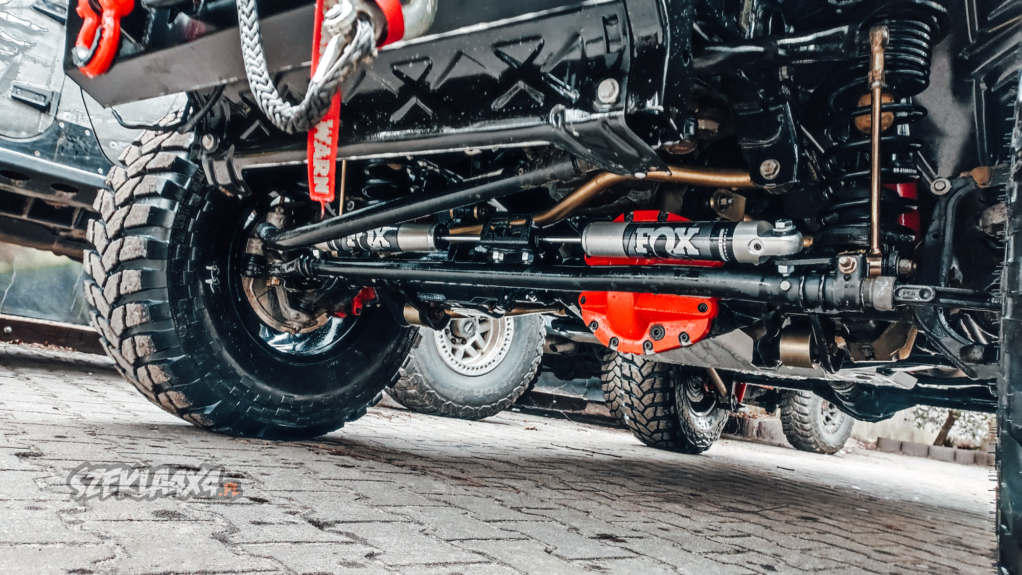 Podwójny amortyzator jeep wrangler